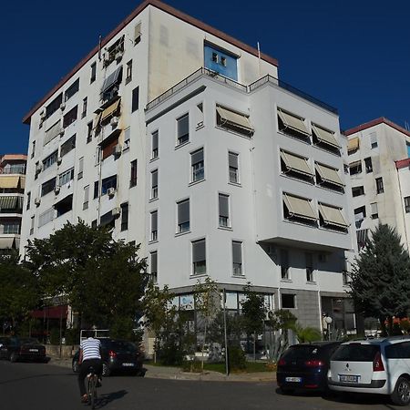 Click Apartments - Tirana Kültér fotó