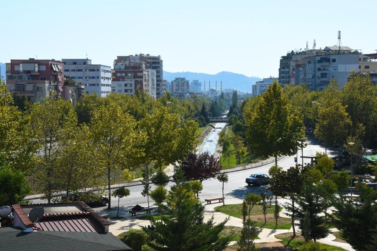 Click Apartments - Tirana Kültér fotó
